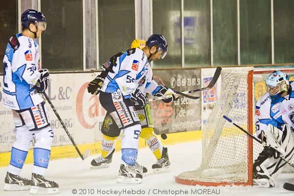 Strasbourg  2 - 4 Angers 