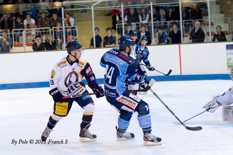 Angers  2 - 3 Chamonix 