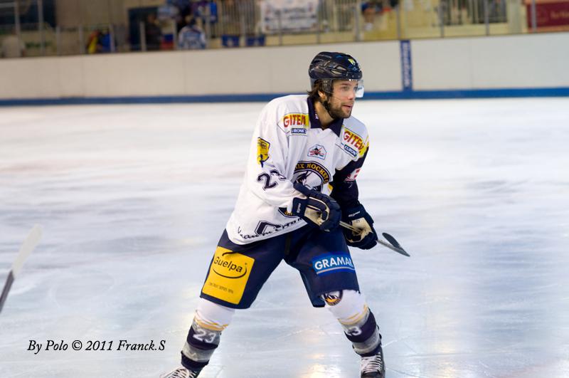Angers  2 - 3 Chamonix 