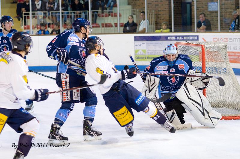 Angers  2 - 3 Chamonix 