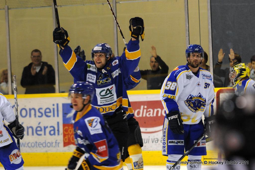 Dijon  11 - 3 Villard-de-Lans