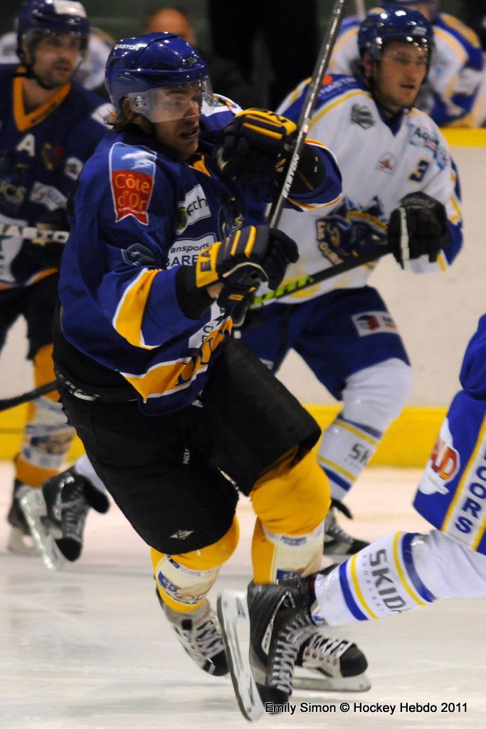 Dijon  11 - 3 Villard-de-Lans