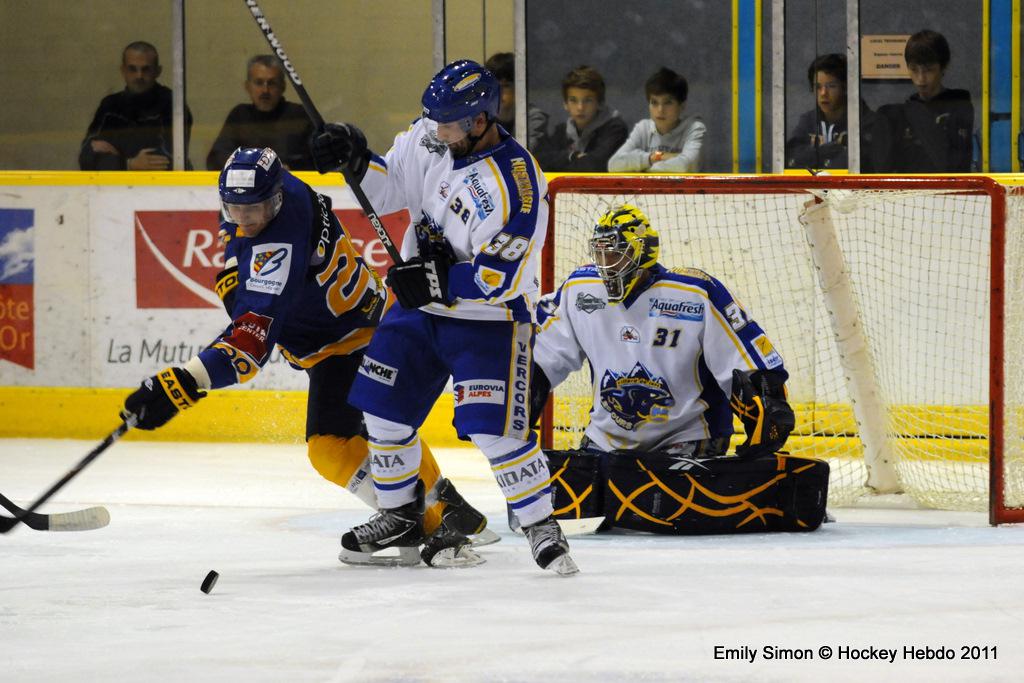 Dijon  11 - 3 Villard-de-Lans