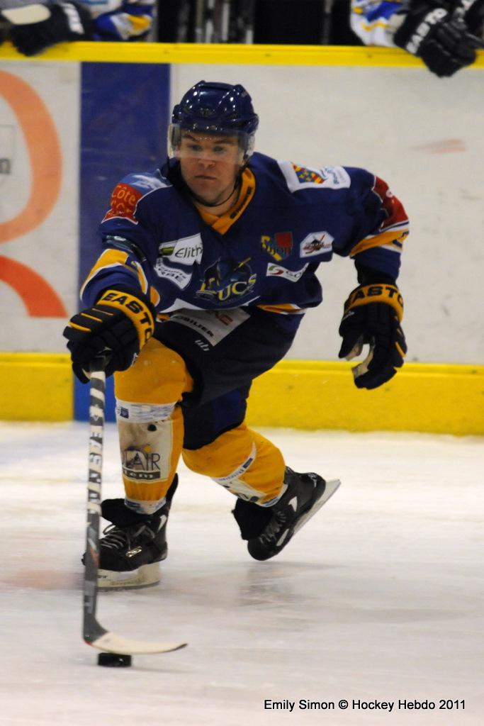 Dijon  11 - 3 Villard-de-Lans