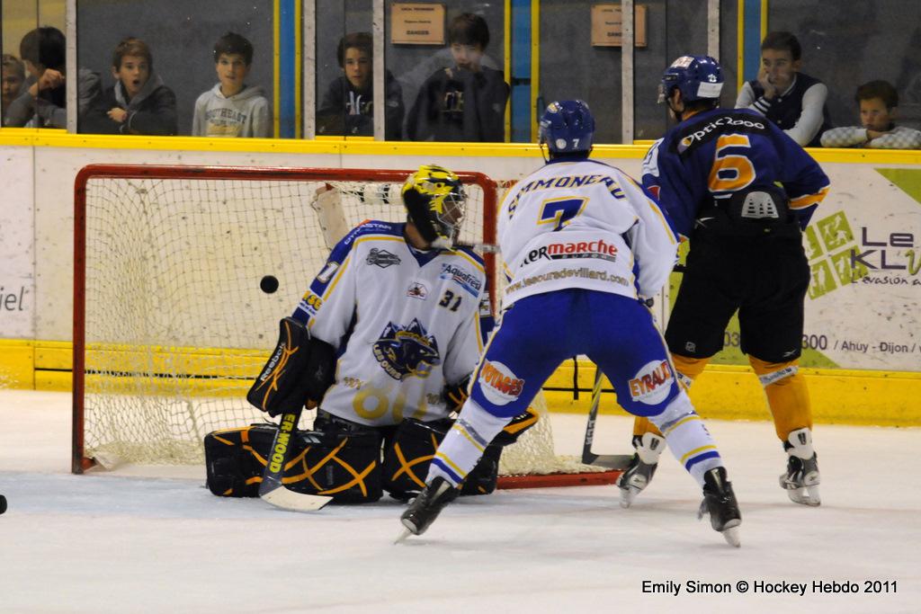 Dijon  11 - 3 Villard-de-Lans