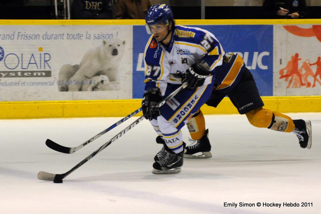 Dijon  11 - 3 Villard-de-Lans