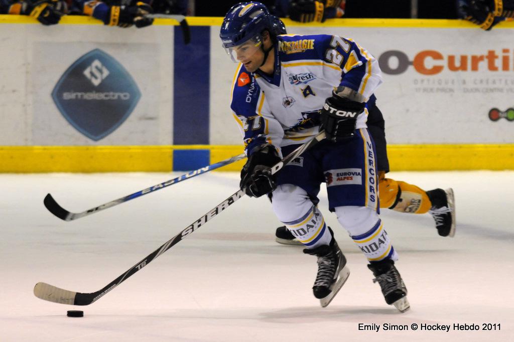 Dijon  11 - 3 Villard-de-Lans