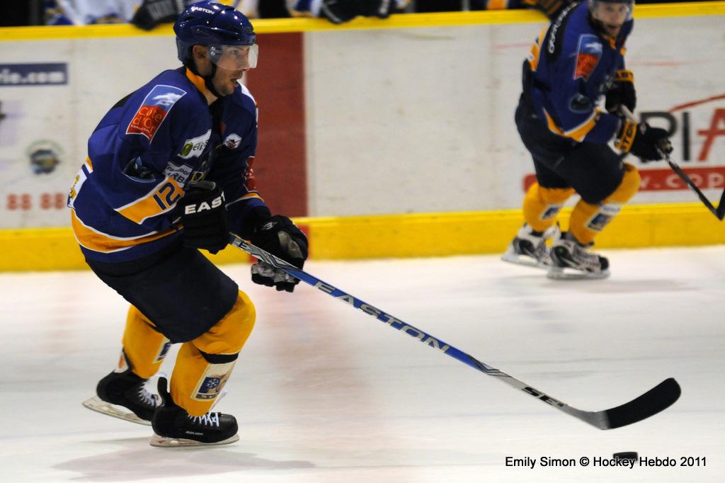 Dijon  11 - 3 Villard-de-Lans