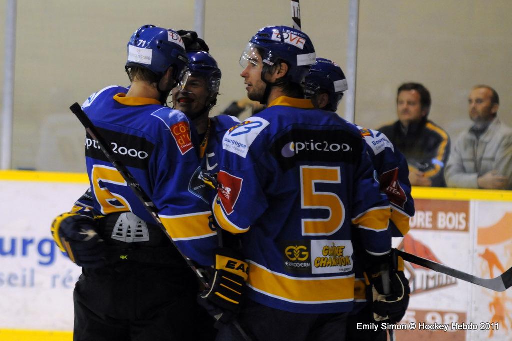 Dijon  11 - 3 Villard-de-Lans