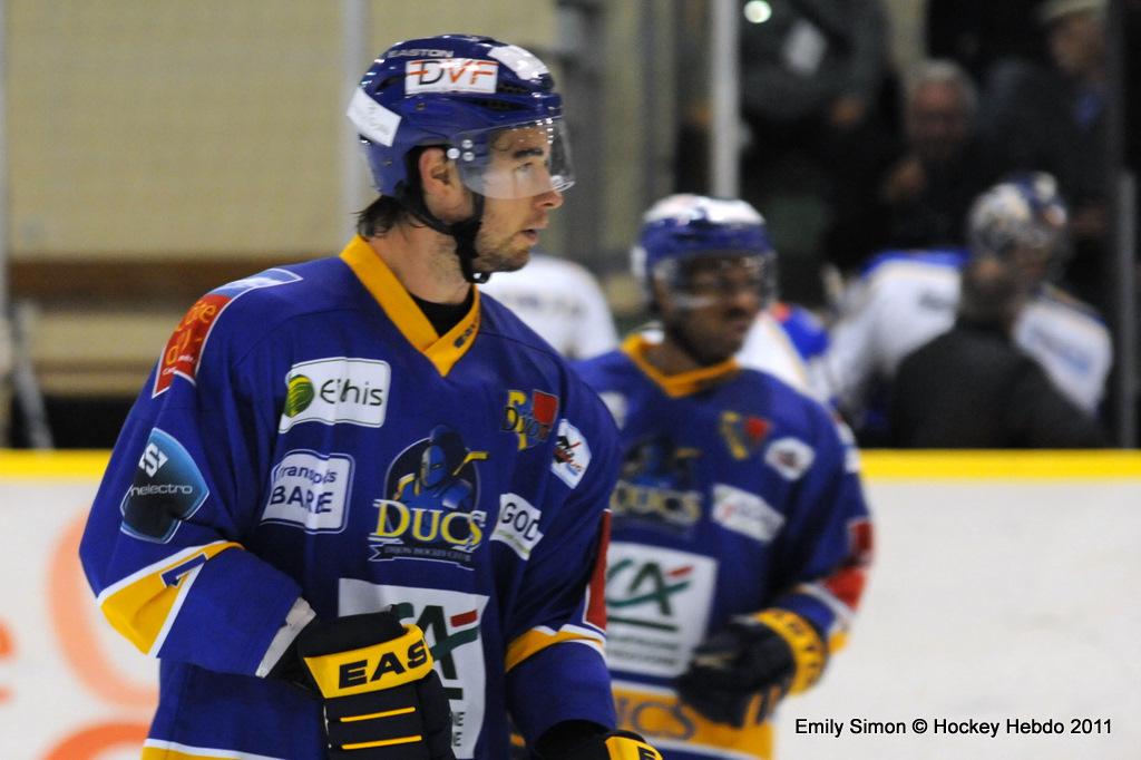 Dijon  11 - 3 Villard-de-Lans