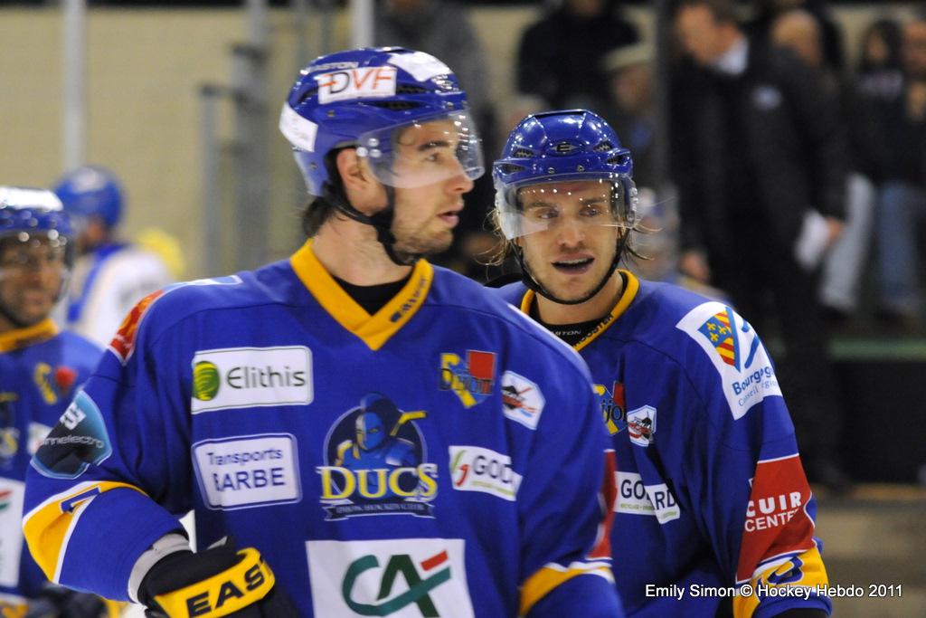 Dijon  11 - 3 Villard-de-Lans