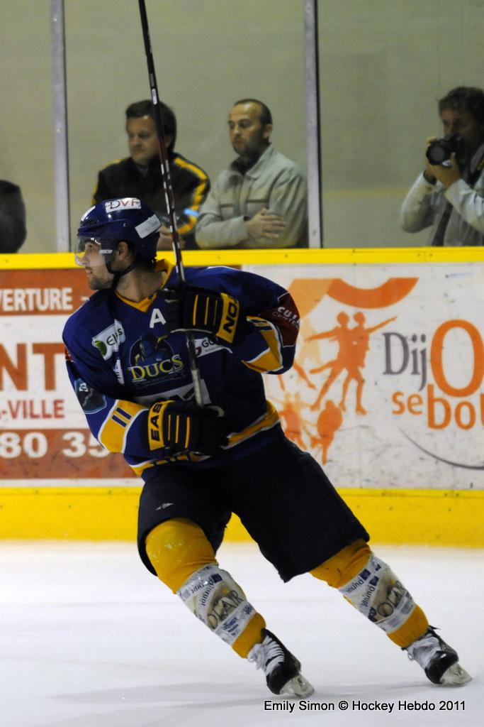 Dijon  11 - 3 Villard-de-Lans