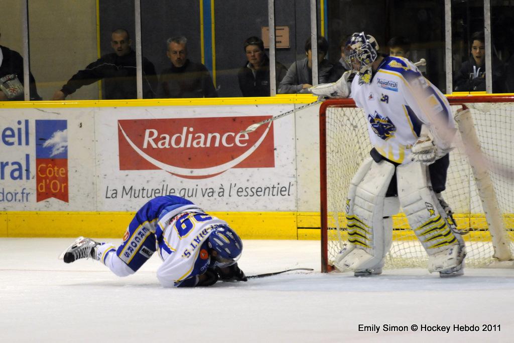 Dijon  11 - 3 Villard-de-Lans