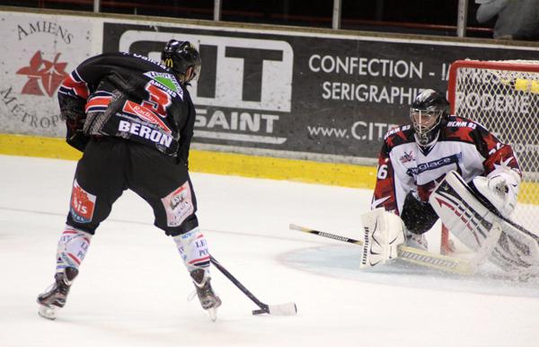 Amiens  4 - 2 Neuilly/Marne