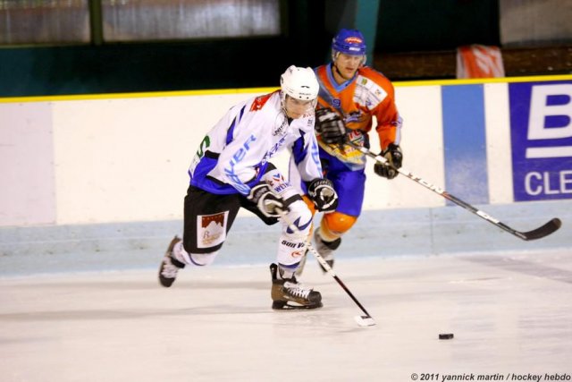 Photo hockey match Clermont-Ferrand - Courchevel-Méribel-Pralognan le 24/09/2011