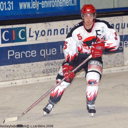 Villard-de-Lans 7 - 3 Neuilly/Marne