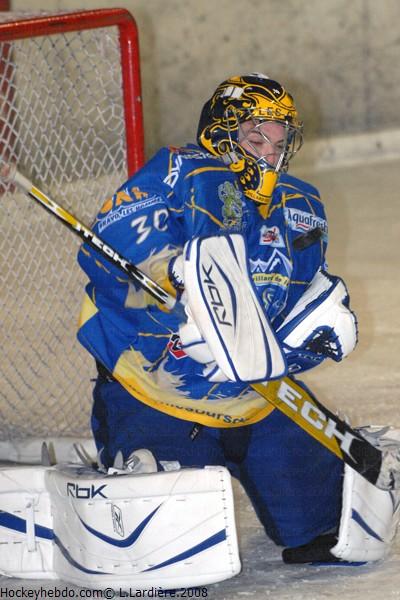 Villard-de-Lans 7 - 3 Neuilly/Marne