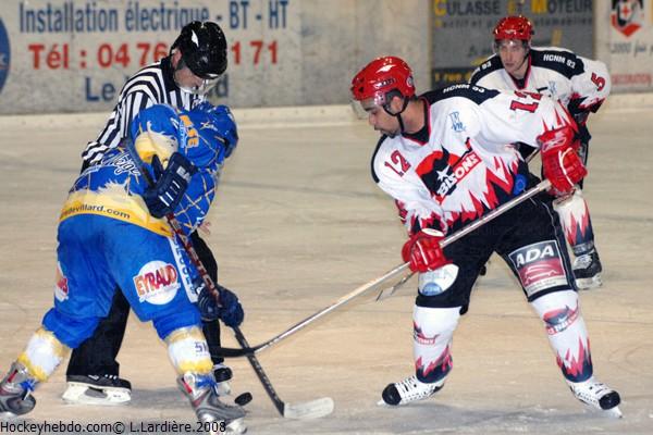 Villard-de-Lans 7 - 3 Neuilly/Marne