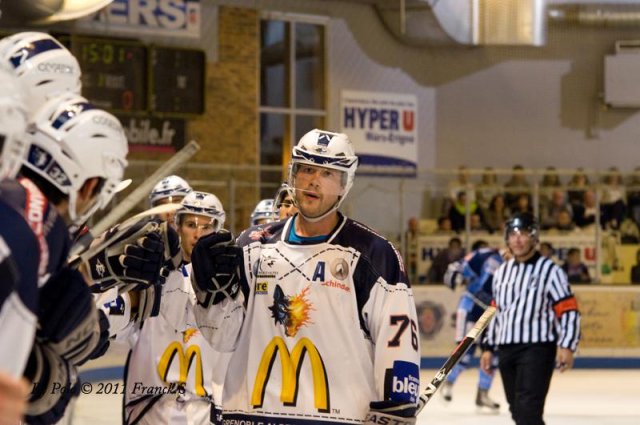 Photo hockey match Angers  - Grenoble  le 01/10/2011