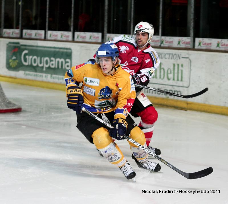Briançon  5 - 4 Dijon 