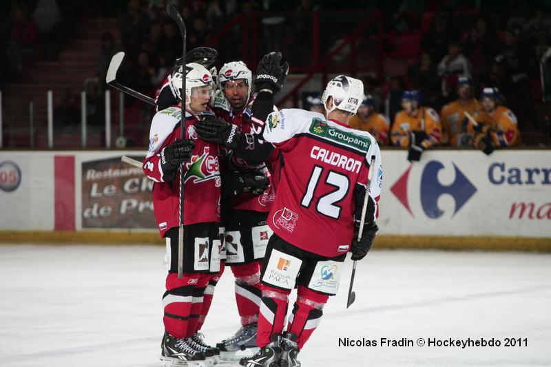 Briançon  5 - 4 Dijon 