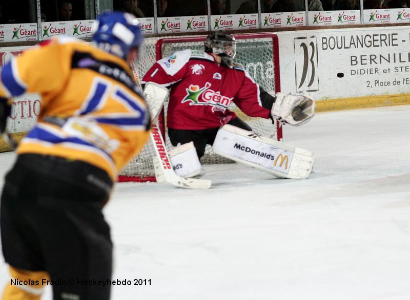 Briançon  5 - 4 Dijon 