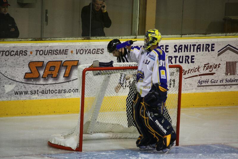 Chamonix  4 - 0 Villard-de-Lans