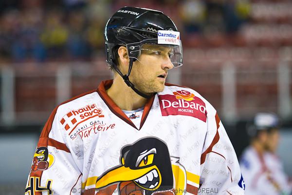 Strasbourg  5 - 1 Morzine-Avoriaz