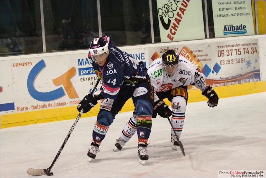 Epinal  3 - 1 Amiens 