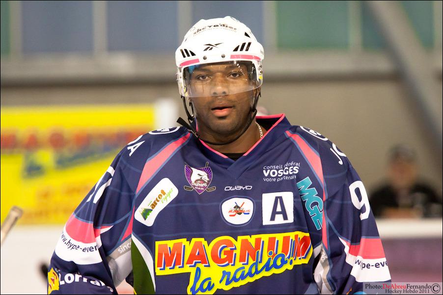 Epinal  3 - 1 Amiens 
