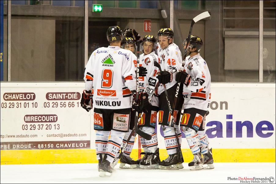 Epinal  3 - 1 Amiens 