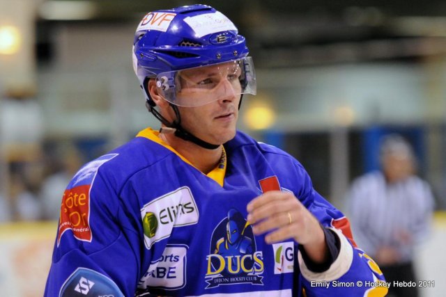 Photo hockey match Dijon  - Amiens  le 04/10/2011