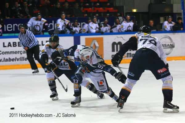 Grenoble  3 - 4 Chamonix 