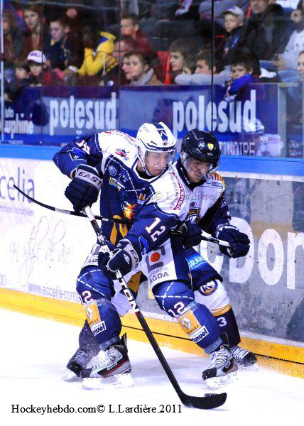 Grenoble  3 - 4 Chamonix 