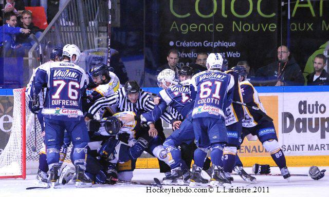 Grenoble  3 - 4 Chamonix 
