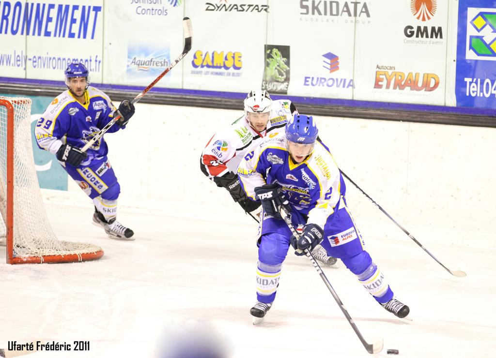 Villard-de-Lans 2 - 3 Briançon 