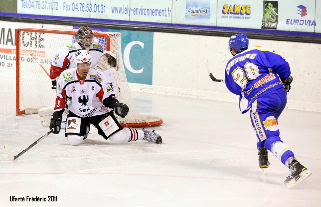 Villard-de-Lans 2 - 3 Briançon 