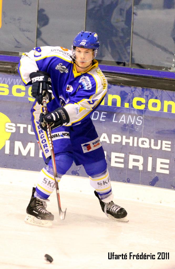 Villard-de-Lans 2 - 3 Briançon 