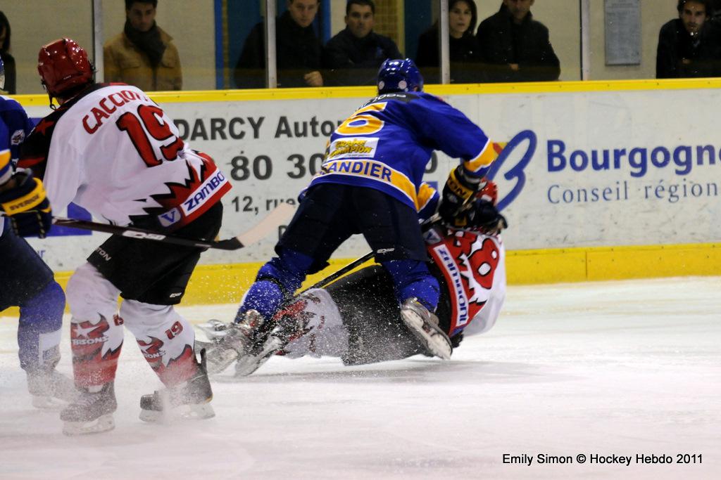 Dijon  5 - 4 Neuilly/Marne
