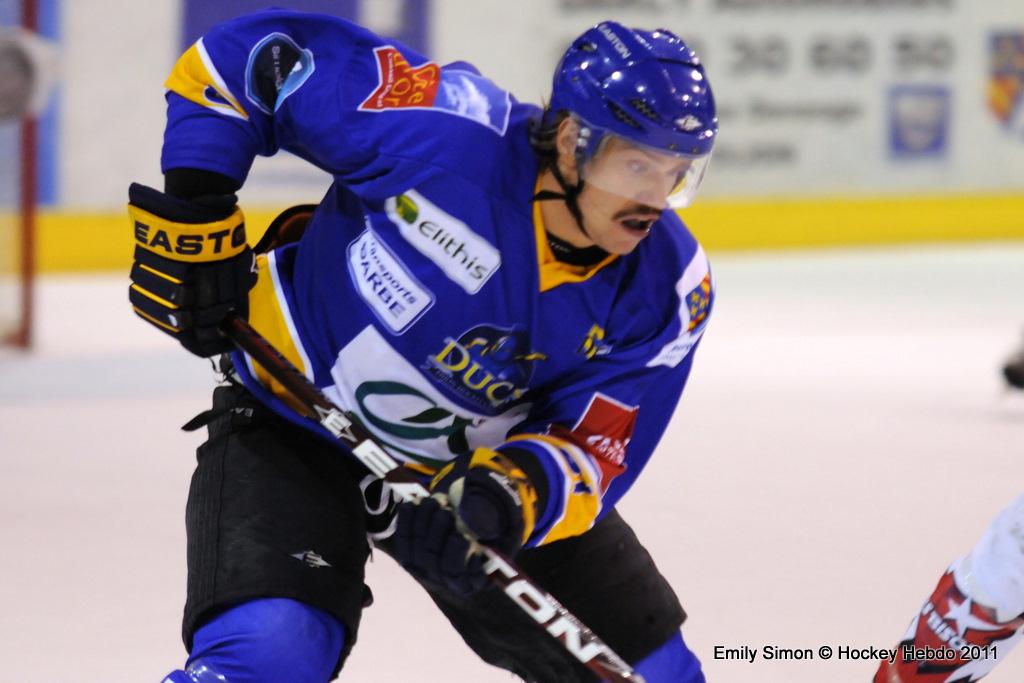 Dijon  5 - 4 Neuilly/Marne