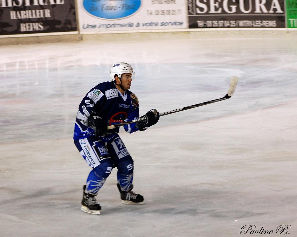Reims 7 - 2 Courbevoie 