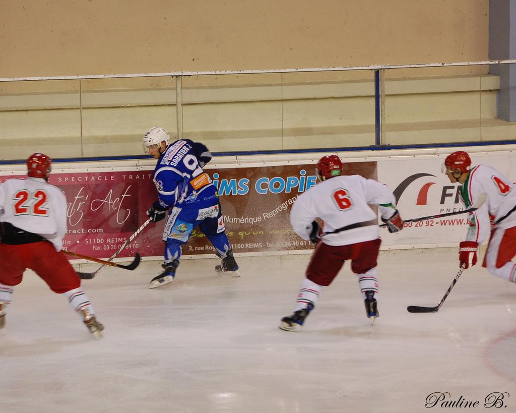 Reims 7 - 2 Courbevoie 