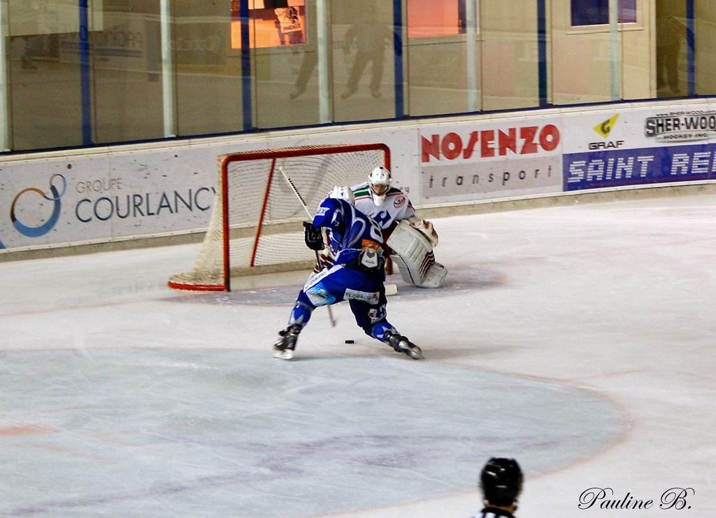 Reims 7 - 2 Courbevoie 