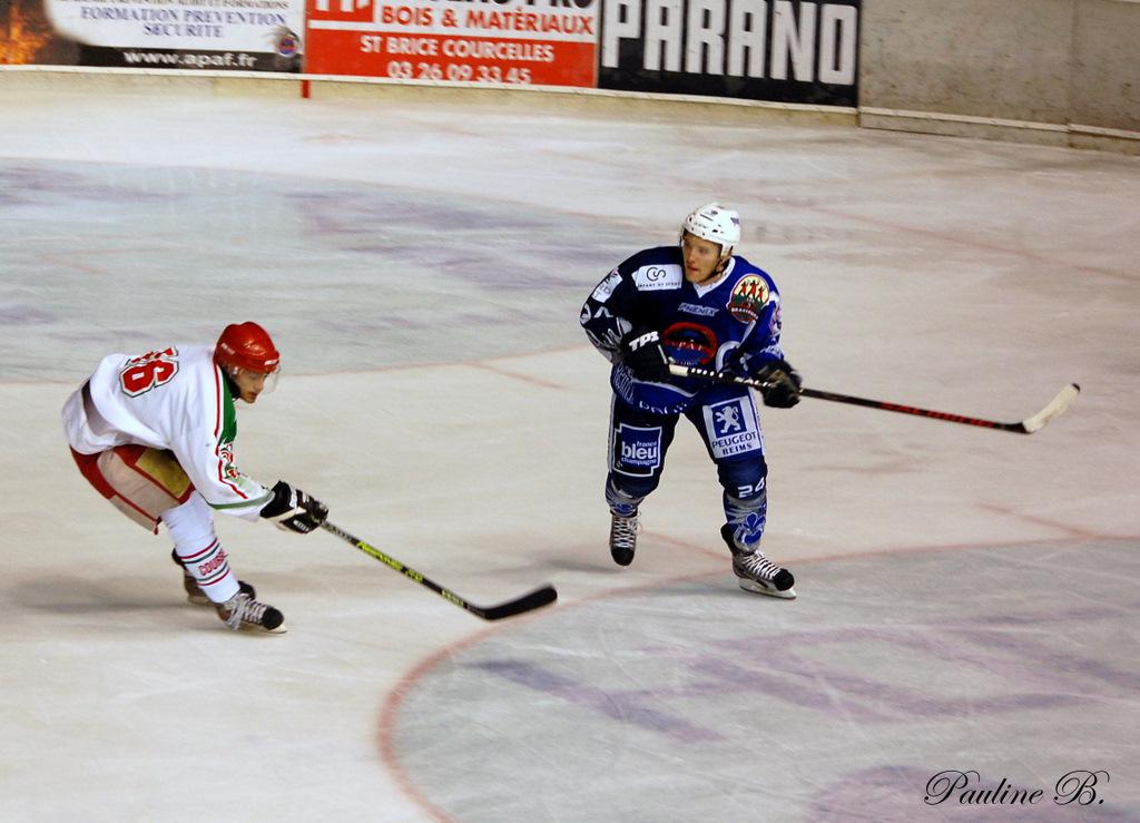 Reims 7 - 2 Courbevoie 