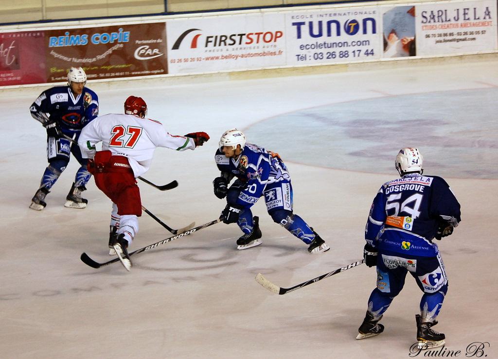Reims 7 - 2 Courbevoie 