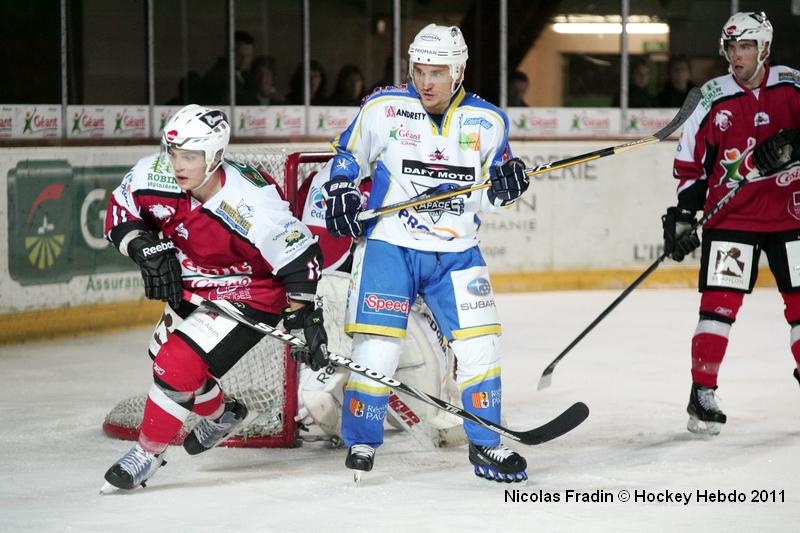 Briançon  3 - 0 Gap 