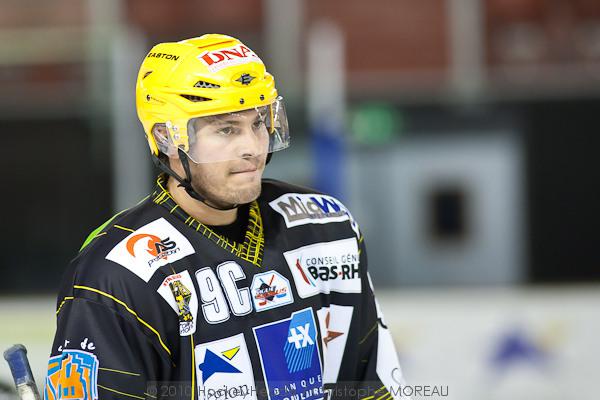 Strasbourg  1 - 3 Dijon 