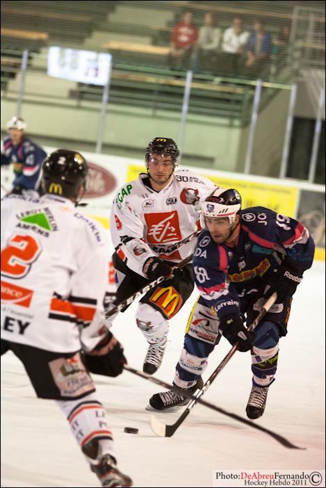 Epinal  2 - 3 Amiens 