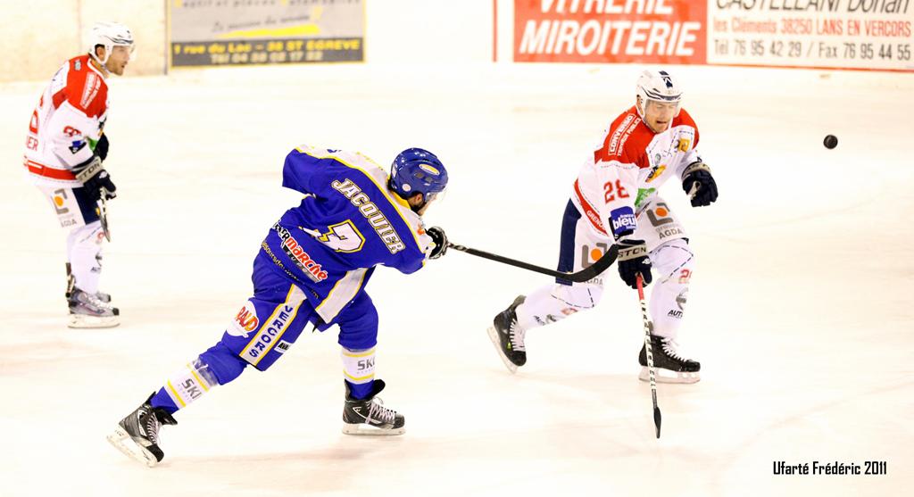 Villard-de-Lans 3 - 4 Grenoble 