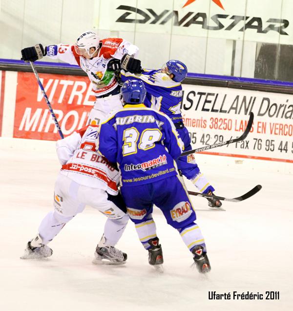 Villard-de-Lans 3 - 4 Grenoble 